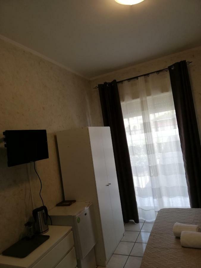 B & B Amici Dell'Etna Nicolosi Exterior photo